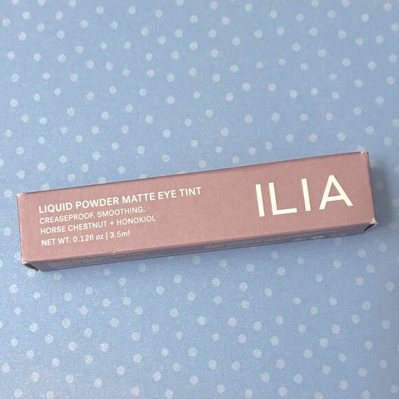 NIB ILIA Liquid Powder Eye Tint in Aster (Matte Soft Lavender) - Picture 3 of 4